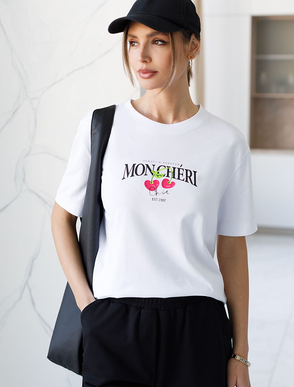 Футболка женская белый_moncheri