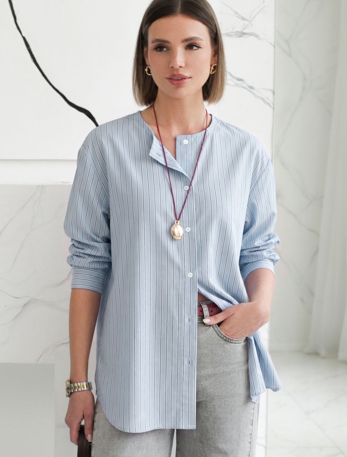 Блузка женская голубой-белый